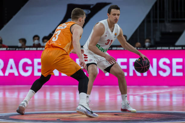 往往能在竞 往往能在竞